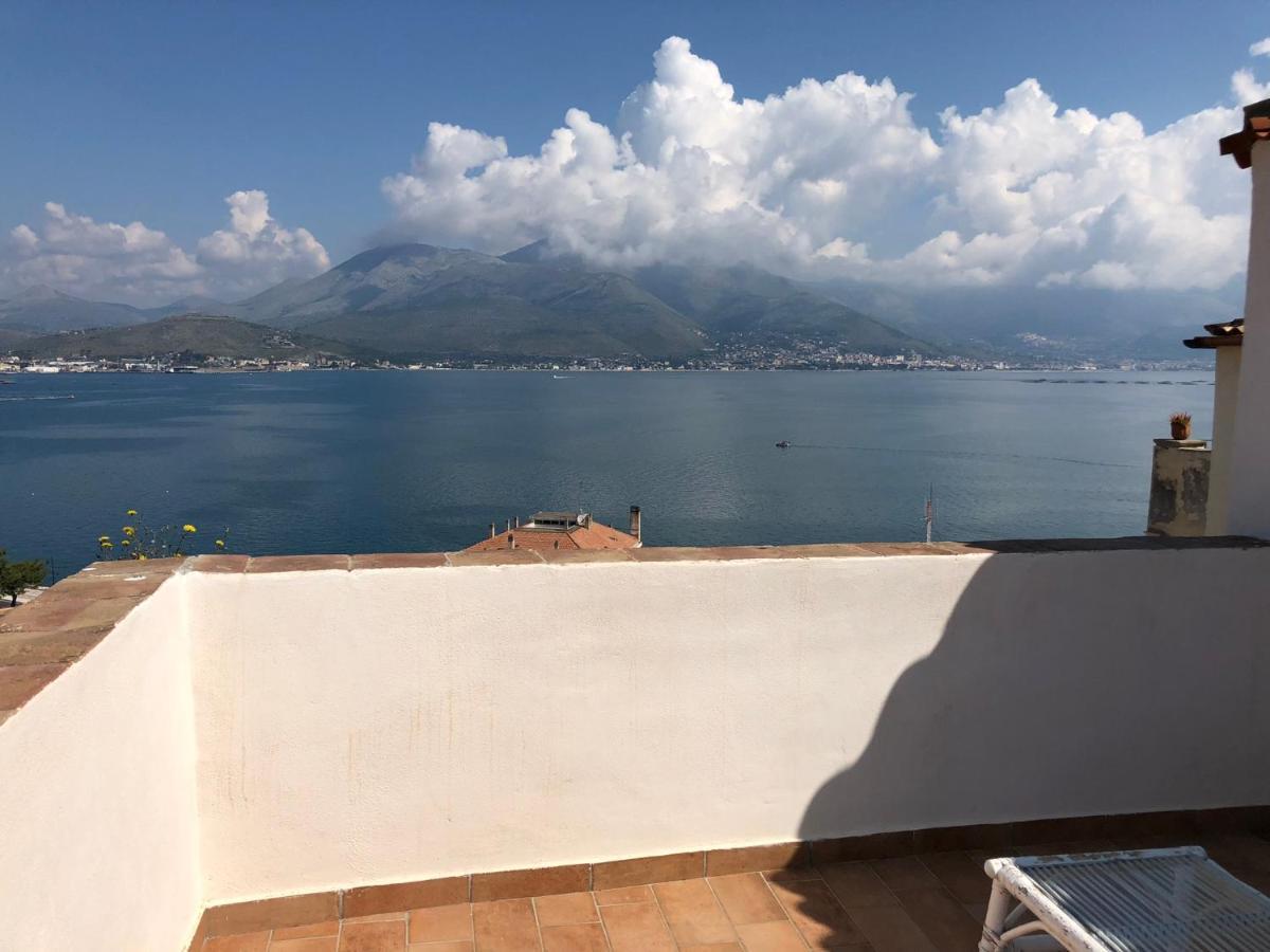 Il Vecchio E Il Mare Bed & Breakfast Gaeta Luaran gambar