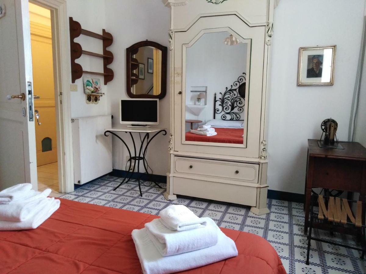 Il Vecchio E Il Mare Bed & Breakfast Gaeta Luaran gambar